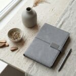 Sensesevens Toptan Firma Baskılı Defter ve Şirket Logolu Mıknatıslı Metal Tokalı Kül Grisi Defterler