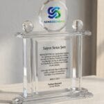 Lüks Sütunlu Kristal Plaket ve VIP Kurumsal Marka Yöneticisi Ödülü - Sensesevens