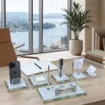 Premium Beyaz Mermer Kristal Masa İsimliği ve Lüks Ofis Seti - Sensesevens